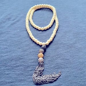 Stella & Dot Revival Tassel Necklace Like New! ♥️